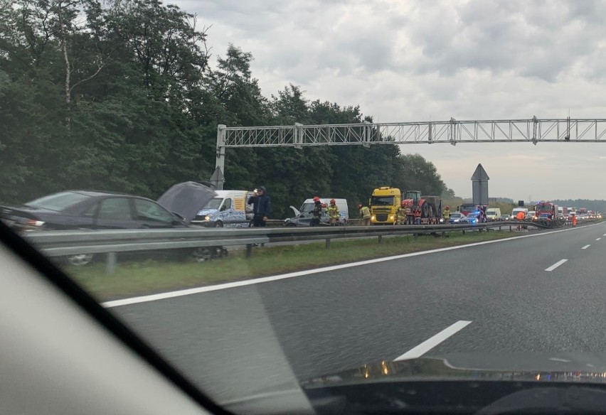Wypadek na A4 w Rudzie Śląskiej w kierunku na Wrocław....