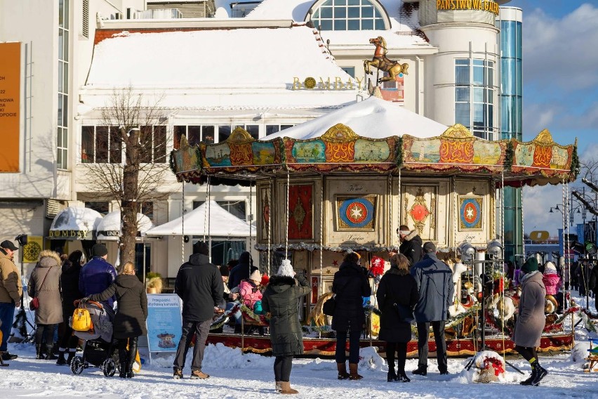 25.12.2021 Sopot. Jarmark bożonarodzeniowy.