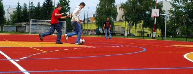 Boisko przy ZSP nr 4 w Krośnie to siódmy obiekt sportowy oddany do użytku w mieście w ostatnich latach.