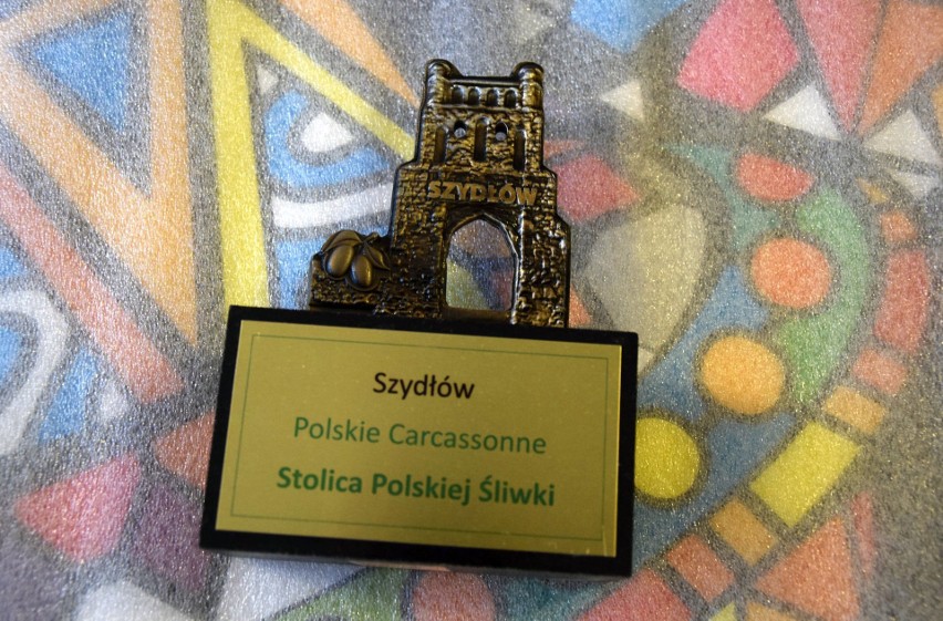 WOŚP 2019 Szydłów. Do licytacji… fotel wójta. Zobacz program (ZDJĘCIA)