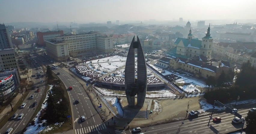 Podniebny Rzeszów. Oglądaj miasto z lotu drona [WIDEO, ZDJĘCIA]