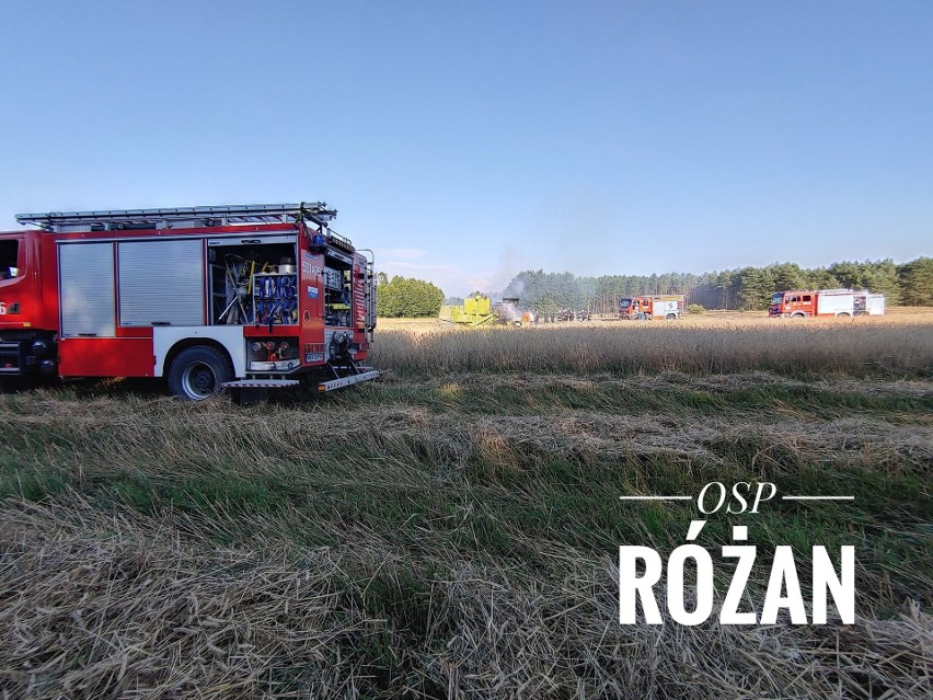 Pożar kombajnu w Załężu-Ponikiewce, 14.08.2021. Zdjęcia