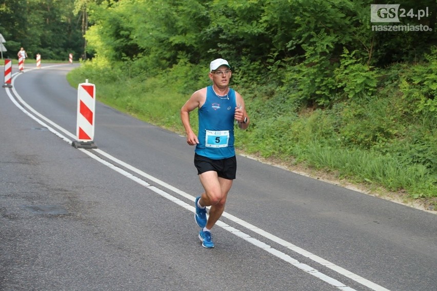 Maraton Szczeciński 2018: pół tysiąca biegaczy! [DUŻO ZDJĘĆ, WIDEO]