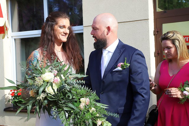 W czerwcu 2019 roku Malwina Smarzek wzięła ślub na terenie jednego z lokali w Wiewiórczynie koło Łasku