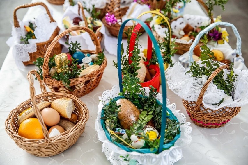 Święcenie pokarmów w trójmiejskich kościołach. Wielka Sobota w gdańskich świątyniach 31.03 [zdjęcia]