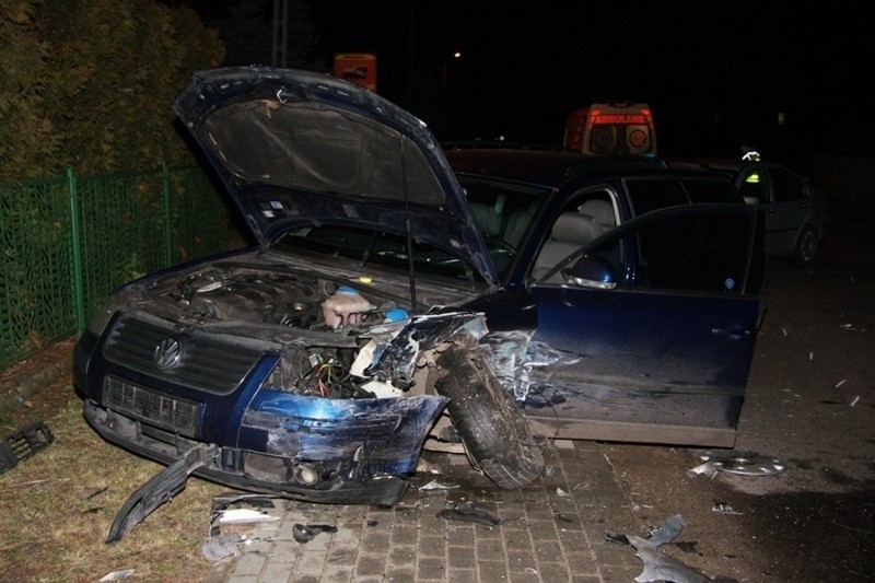Wypadek pod Sycowem. Zginął kierowca volkswagena (ZDJĘCIA)