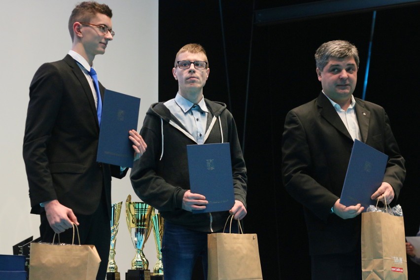 Władze Lublina podsumowały sport w 2016 roku i nagrodziły najlepszych sportowców