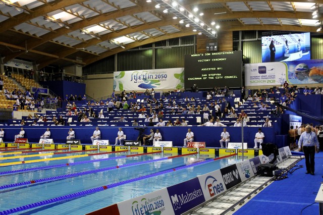 Floating Arena będzie miejscem zmagań najlepszych pływaków w kraju.