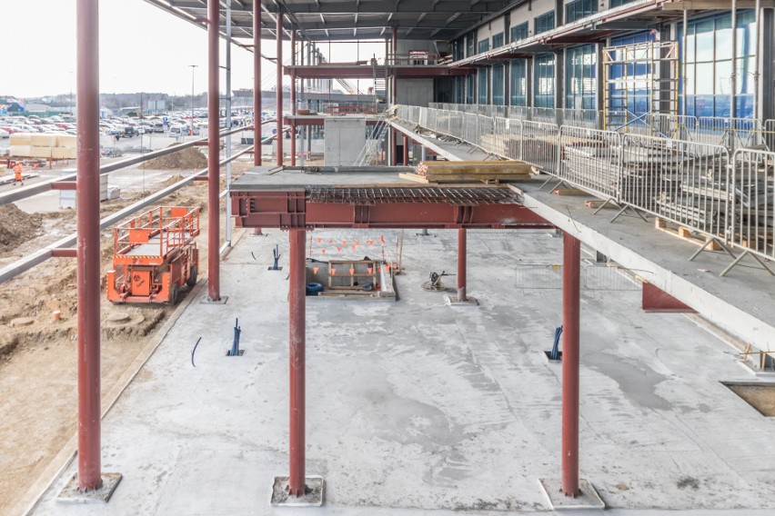 Terminal B w Pyrzowicach w remoncie, styczeń-luty 2020...