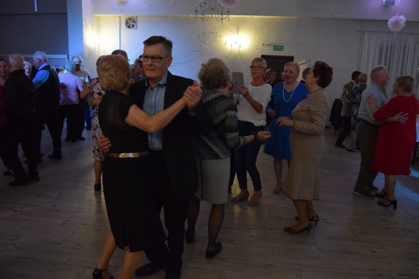 Liga Kobiet Polskich w Szczecinku leczy tańcemi i śpiewem [zdjęcia]