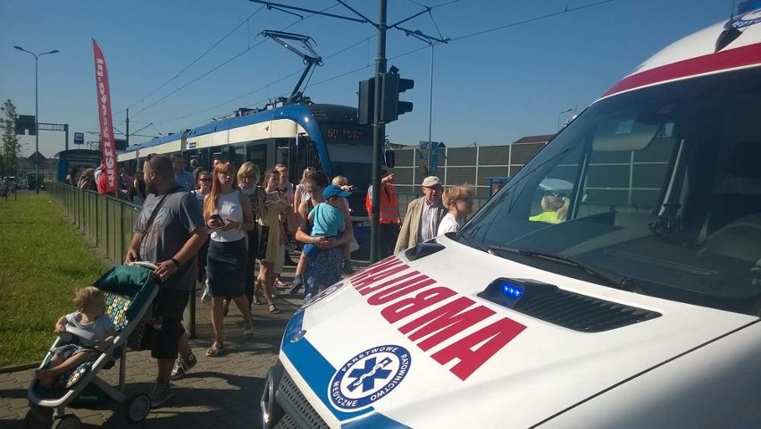 Kraków. Pasażerka wpadła pod tramwaj