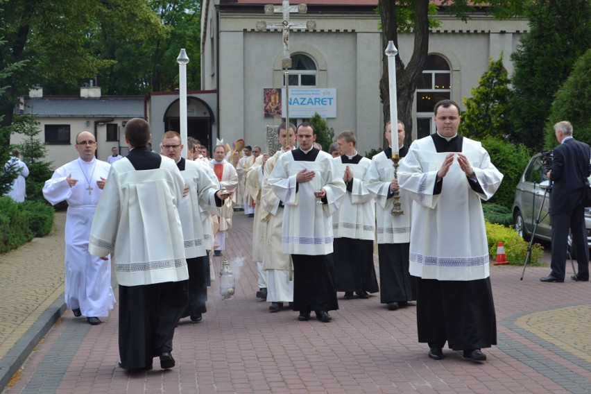 Święcenia biskupie ks. Andrzeja Przybylskiego, biskupa pomocniczego arch. częstochowskiej ZDJĘCIA