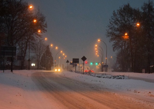 Tarnobrzeg zaplanował na 2024 rok modernizację oświetlenia ulicznego za dofinansowanie z programu rządowego Rozświetlamy Polskę. Stare lampy zastąpią energooszczędne oprawy LED