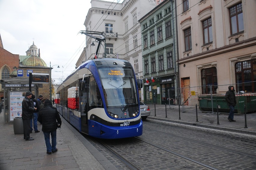 Tramwaj Patriotyczny na ulicach Krakowa