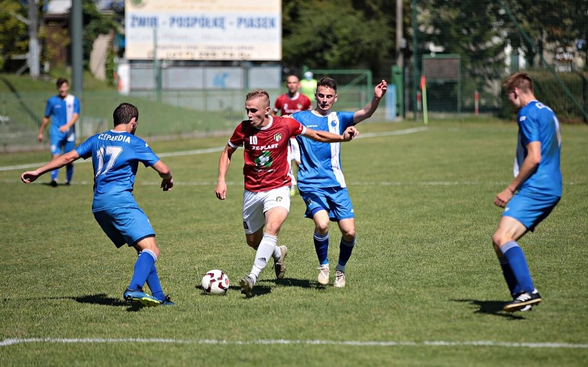 Puszcza II Niepołomice - Clepardia Kraków 0:3 (0:1)...