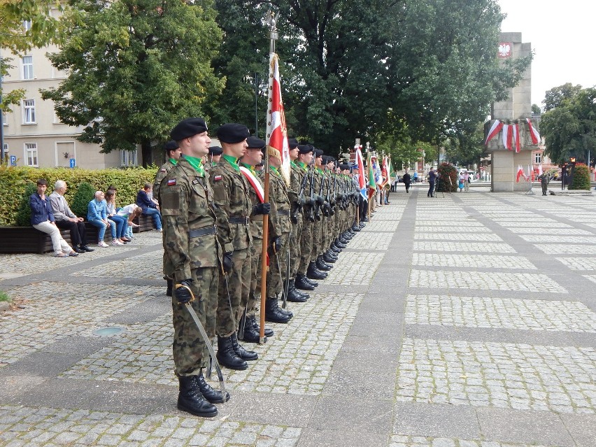 W niedzielę, 14 sierpnia, na placu Bohaterów w Zielonej...