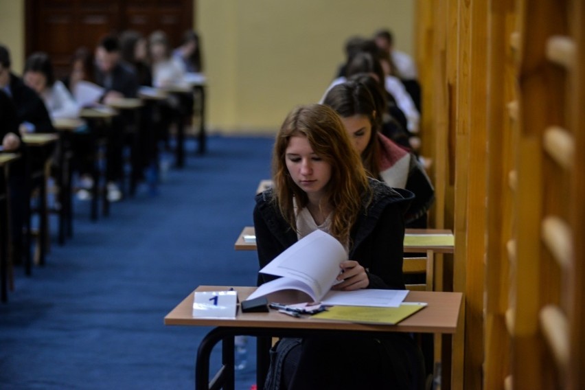 Próbna matura z matematyki w XIX LO im M. Mokwy w Gdańsku