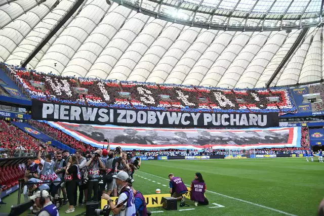 Oprawa Wisły na finale Pucharu Polski z Pogonią