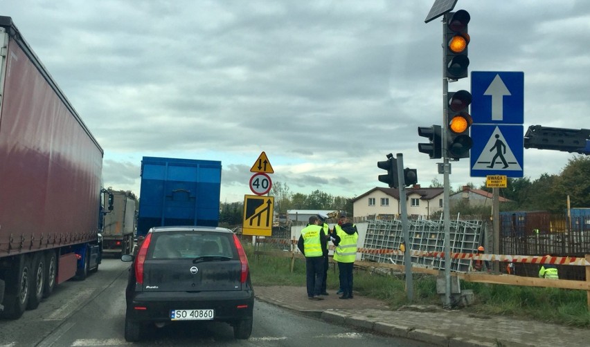 Od 10 października na przebudowywanym skrzyżowaniu przy...