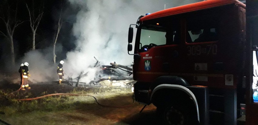 Gmina Michałowo. Seria pożarów budynków. Podejrzani o podpalenie są dwaj strażacy OSP (zdjęcia)