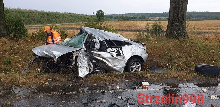 Śmiertelny wypadek pod Wrocławiem. Droga była zablokowana (ZDJĘCIA)