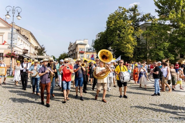 Parada przejdzie ulicą Żeromskiego.