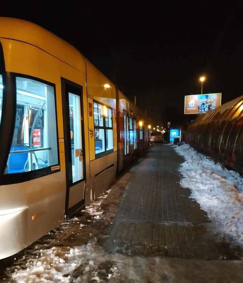 Pijany wjechał na przystanek MPK Łódź. W alkomacie zabrakło skali