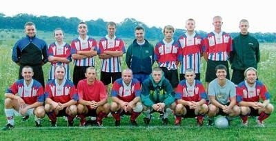 Zespół Pogoni Skotniki przed sezonem 2005/2006 FOT. ANDRZEJ WIŚNIEWSKI
