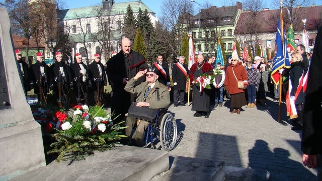 Cześć wszystkim poległym za wolność Polski, oddał Jerzy Bożyk