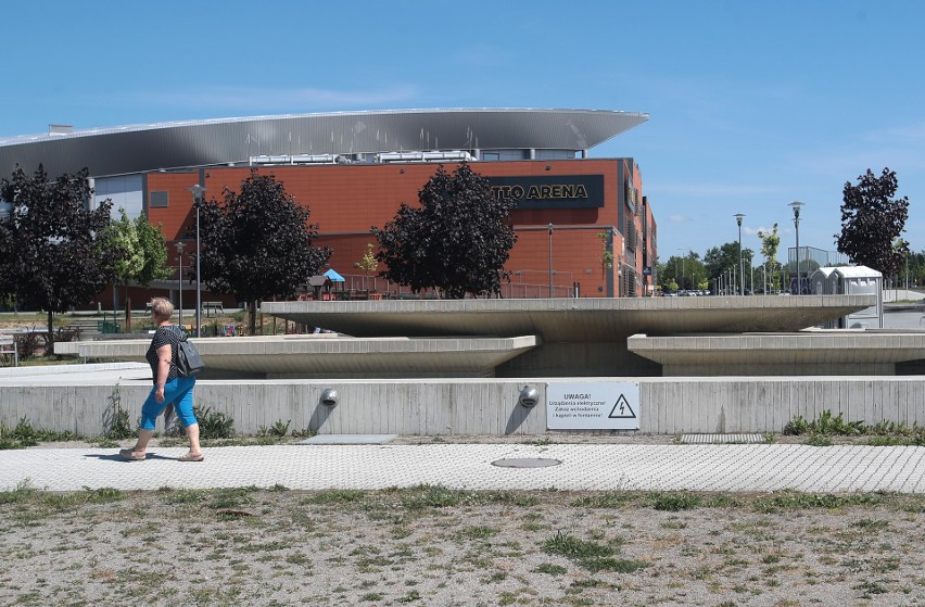 Fontanna przy hali Netto Arena w Szczecinie. Ktoś o niej jeszcze pamięta?