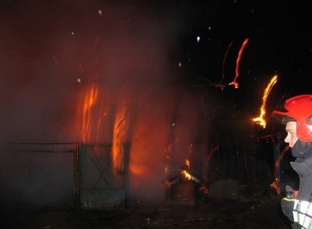 Zdjęcie z akcji gaszenia stodoły w Dąbrówce