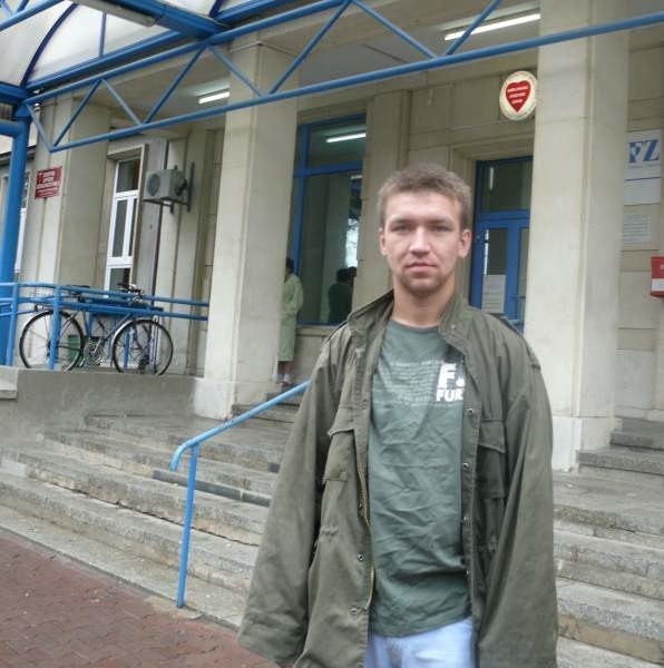 Marcin Czuba, pacjent ostrowieckiego szpitala: - Szpital powinien nie tylko pozostać, ale i powinien być doinwestowany!