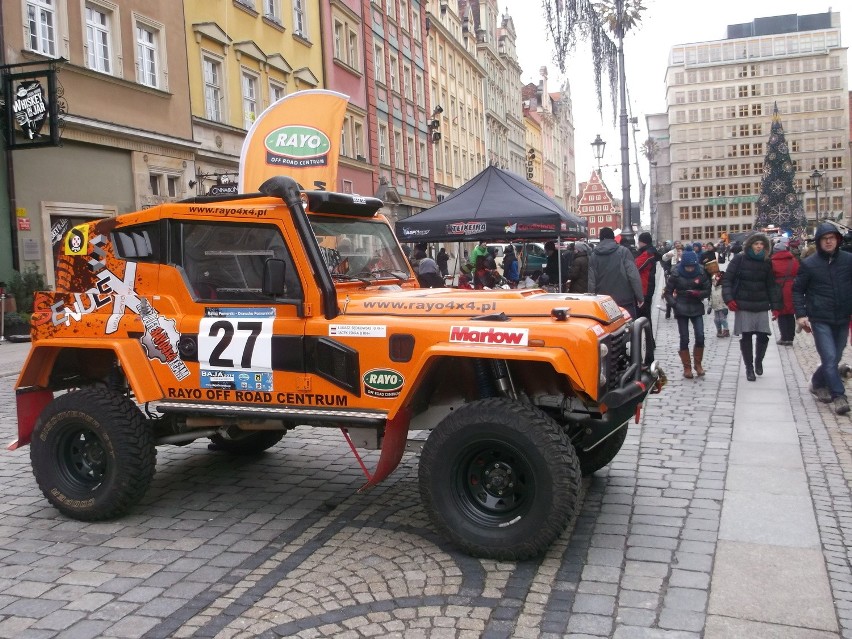 WOŚP we Wrocławiu. Wielka orkiestra zebrała 496 tysięcy (ZDJĘCIA)