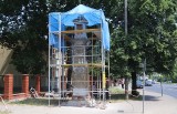 Remontują zabytkową kapliczkę przy Limanowskiego w Radomiu