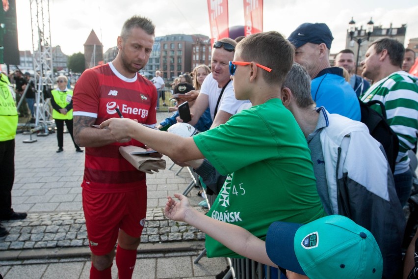 08 07 2017 gdansk. prezentacja pilkarzy lechii gdansk n/z...