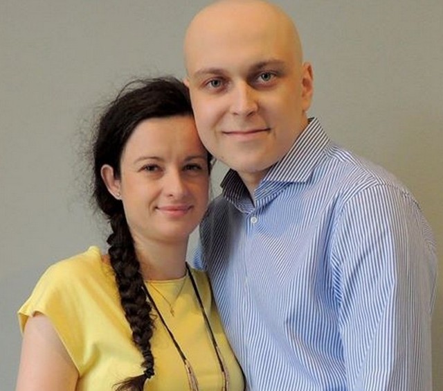 Sylwia i Przemek Wszołkowie, strażackie małżeństwo z Moszczenicy miłością i oddaniem walczą z ciężką chorobą