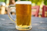 Piwa rzemieślnicze zalewają rynek. 2 tysiące premier rocznie, a Polacy i tak wybierają jasnego lagera