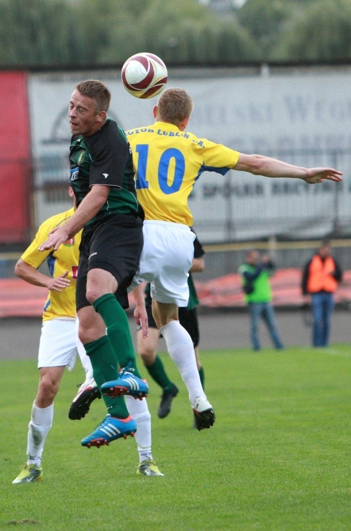 Motor Lublin przegrał ze Stalą Stalowa Wola 0:2 i spadł na ostatnie miejsce w tabeli (FOTO)