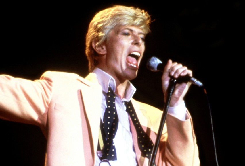 "David Bowie: pył gwiazd"...