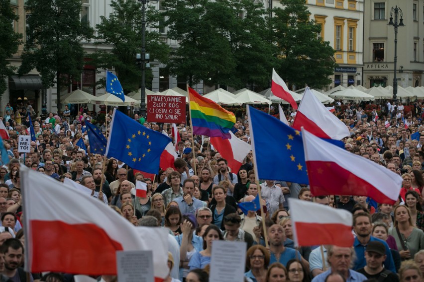 24 lipca 2017. Protest w obronie niezależności sądów na...