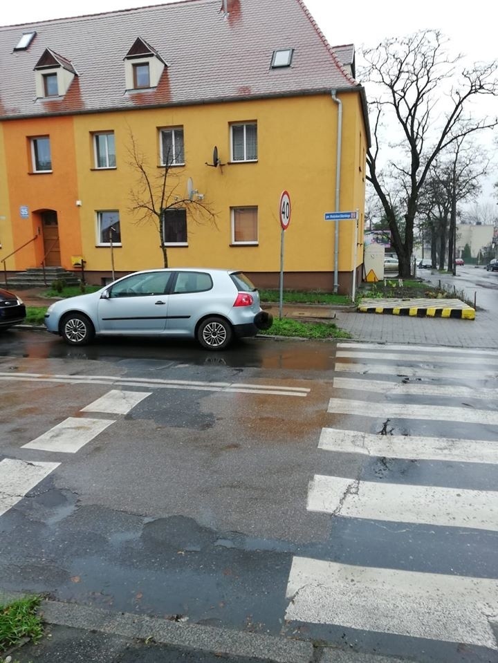 W Inowrocławiu nie spada liczba kierowców parkujących na...
