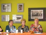 Twórcy i czytelnicy na spotkaniu w Wieniawie