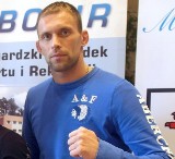 Artur Piotrowski wraca do MMA