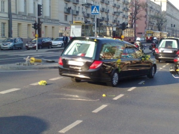 Warszawa pożegnała parę prezydencką