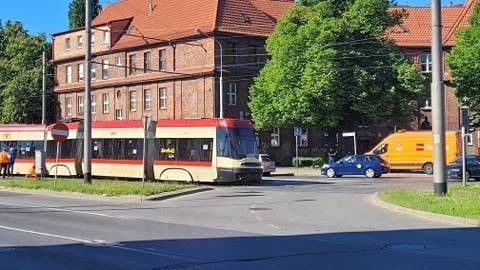 Awaria drogowa we Wrzeszczu - na przystanku Plac...