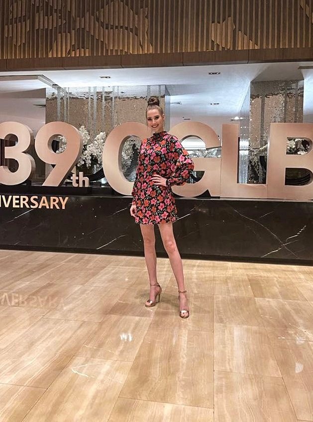 Łodzianka Agata Wdowiak, Miss Polski 2021, gościem specjalnym konkursu w Bangkoku