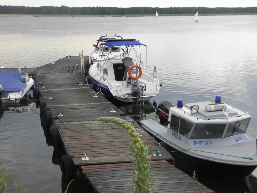 Podczas dnia otwartego Mariny Poraj można sprawdzić się w...