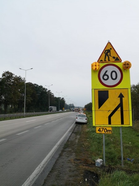 Zapadła się autostrada A4 na Dolnym Śląsku. Trwa wymiana betonowych płyt [ZDJĘCIA]