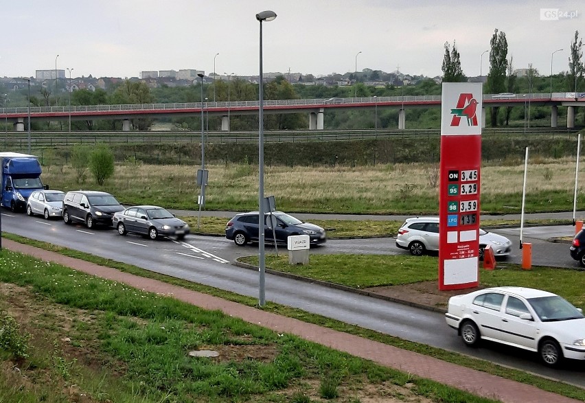 W zachodniopomorskim paliwa najdroższe, tylko u nas powyżej 4 zł