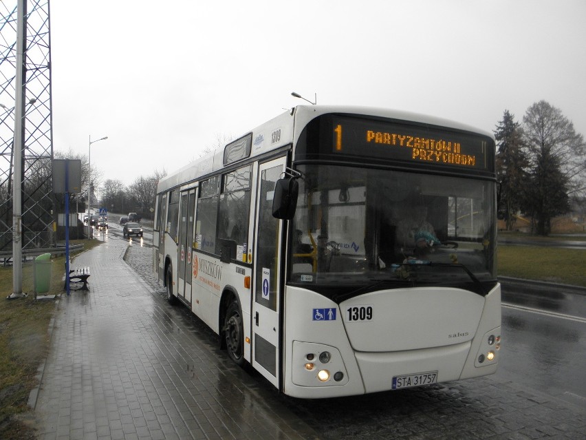 Autobusy miejskie w Myszkowie są nowoczesne, ale i przynosza...